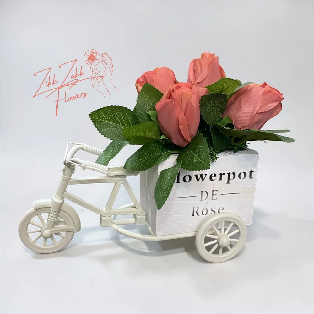 Barack Rózsás Biciklis Dekor Kompozíció