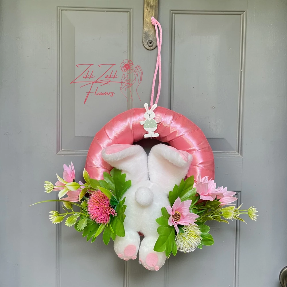 Húsvéti ajtódísz nyuszival – rózsaszín koszorú